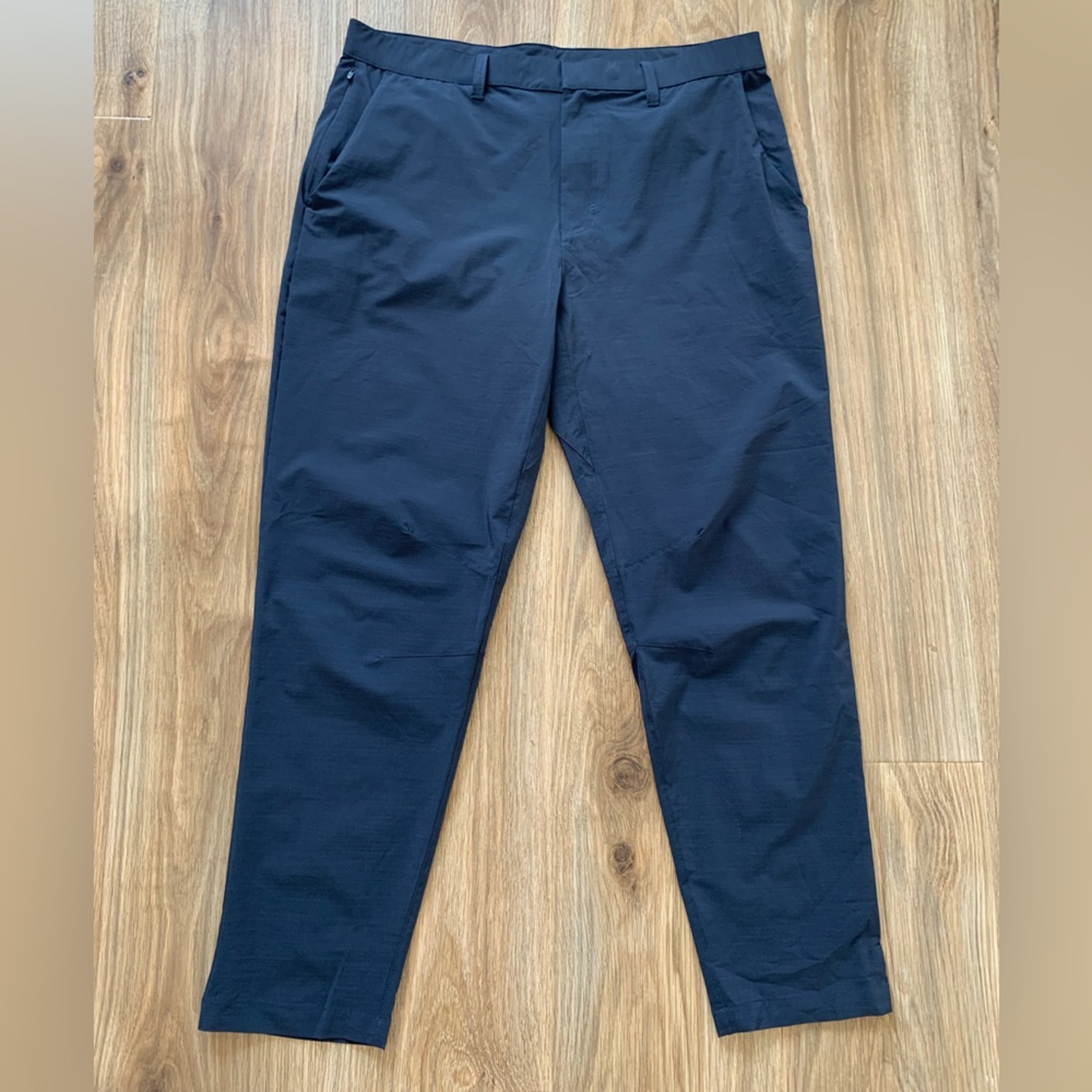 Fabletics Pants Mens L Blue The Only Pant Golf Performance Athleisure 30” Inseam